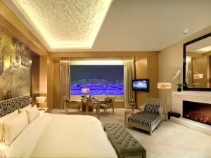 Best Luxury Suite Deals at Top Hotels for a Premium Experience