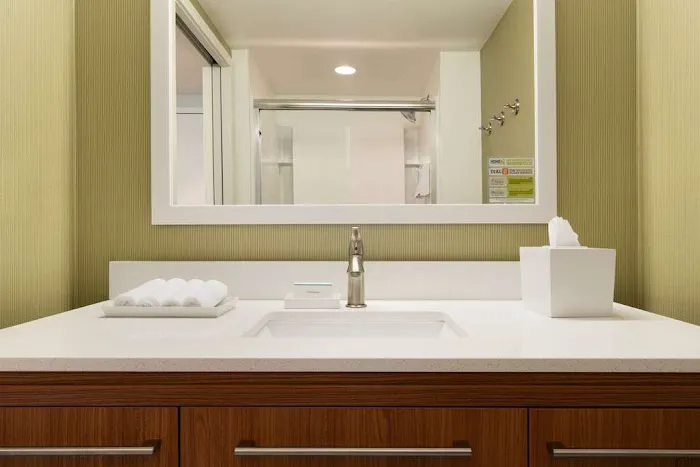 Home2 Suites by Hilton Milwaukee Brookfield 4