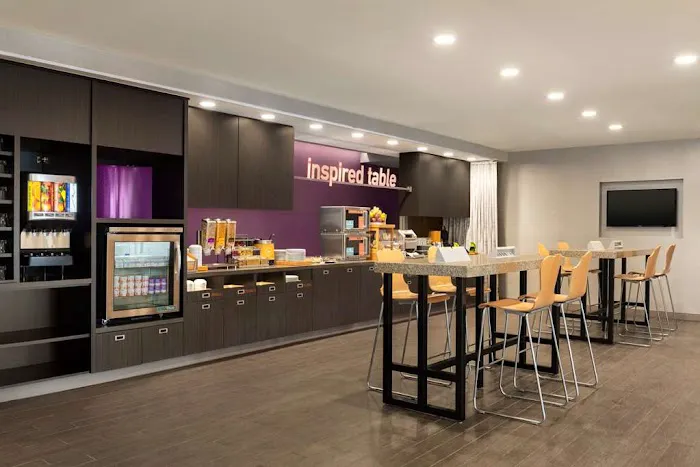 Home2 Suites by Hilton Menomonee Falls Milwaukee 5