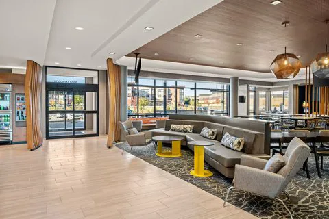 SpringHill Suites Menomonee Falls 4