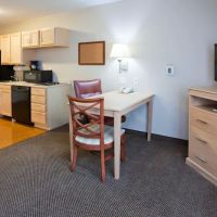 Candlewood Suites Milwaukee Brown Deer by IHG ico