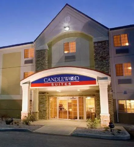 Candlewood Suites Milwaukee Brown Deer by IHG 4