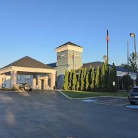 Comfort Inn & Suites NW Milwaukee ico