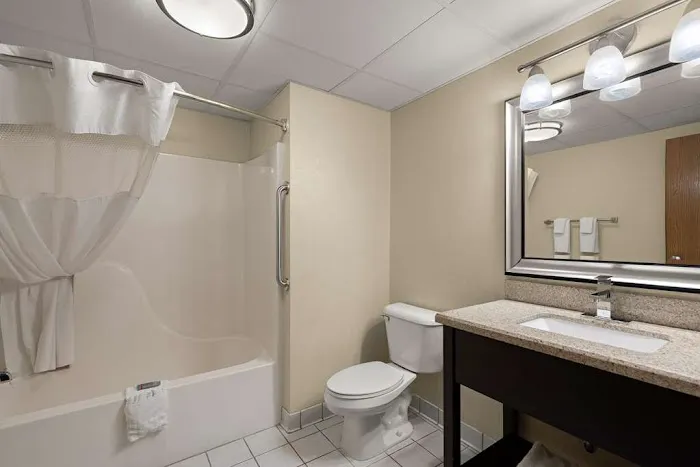 Best Western Germantown Inn 4