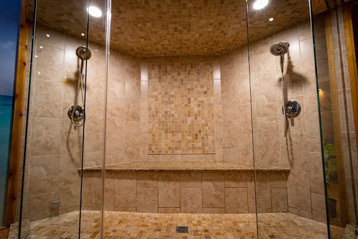 Sybaris Pool Suites Mequon 4