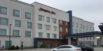 Hampton Inn by Hilton Glendale Milwaukee