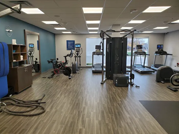 Hampton Inn by Hilton Glendale Milwaukee 4