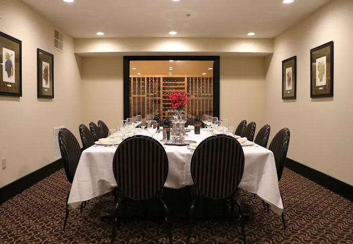The Clarke Hotel 4