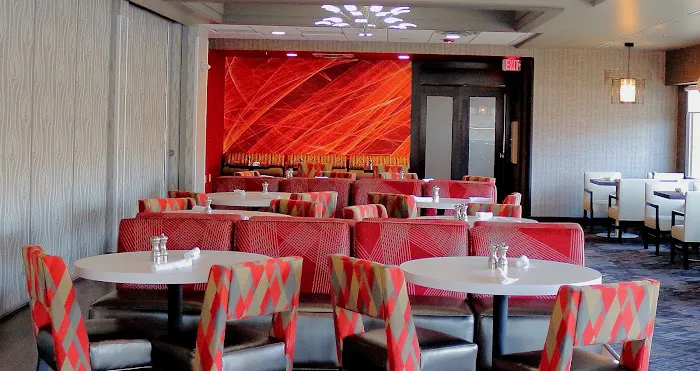 Holiday Inn Milwaukee Riverfront by IHG 4