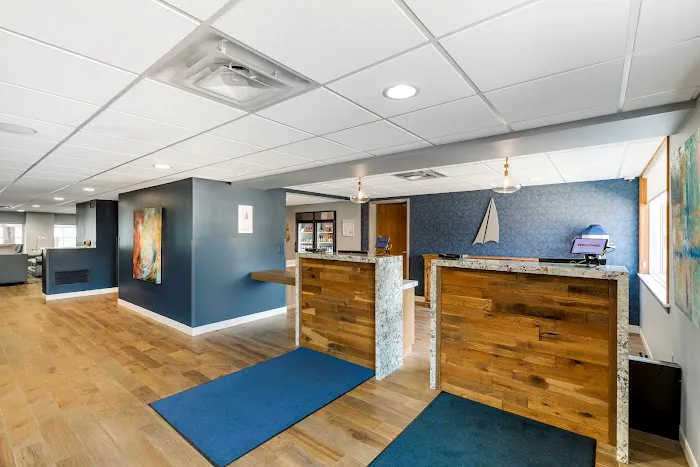 The Harborview, Ascend Hotel Collection 4