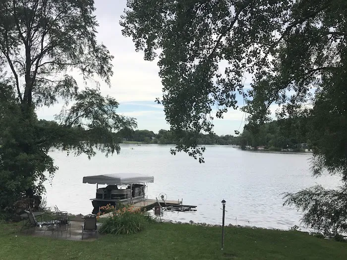 Heavens View - The Lake 4