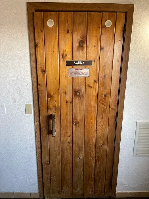 Belgium Inn & Suites 4