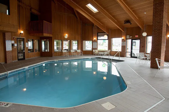 Lomira Inn and Suites 4