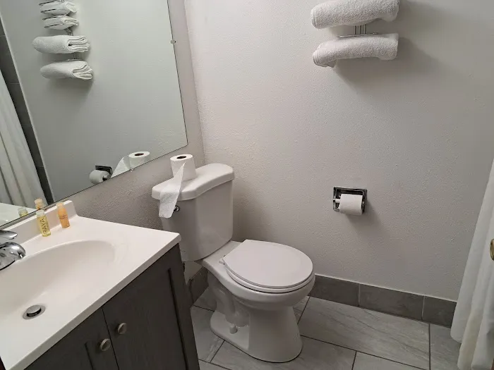 Heritage Inn Hotel 4