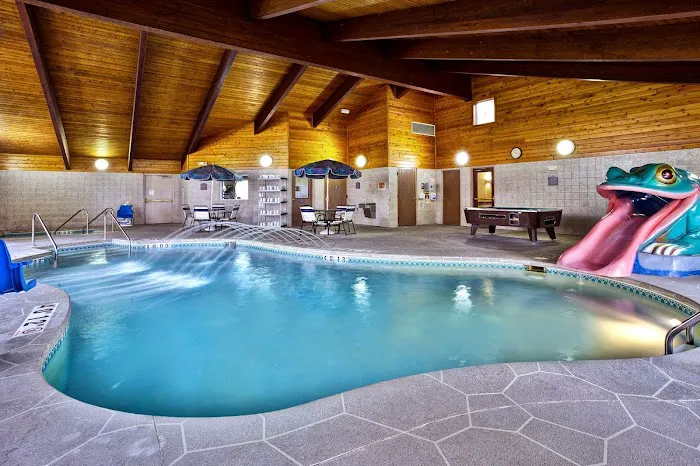 AmericInn by Wyndham, Beaver Dam 4