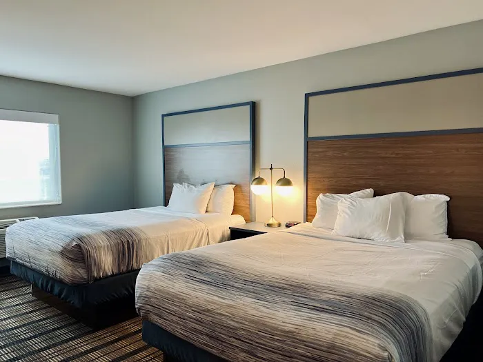 AmericInn by Wyndham, Beaver Dam 4