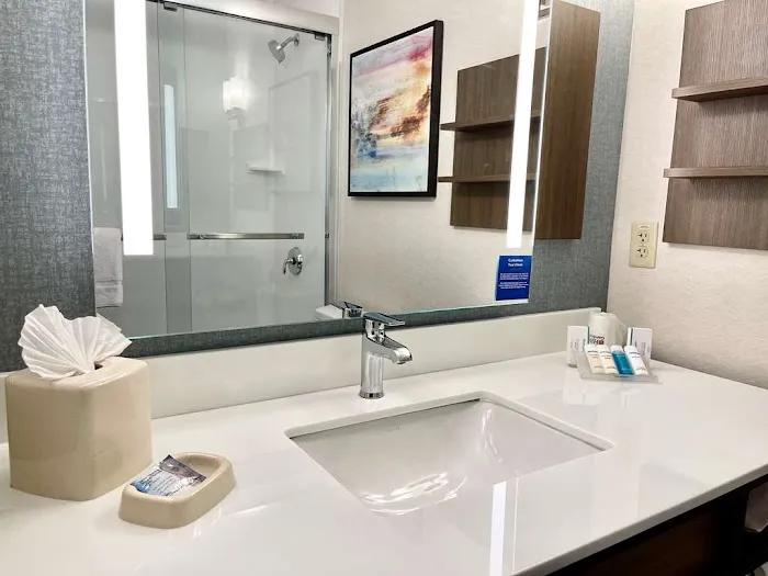 Hilton Garden Inn Oconomowoc 4