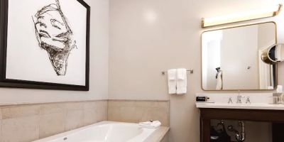 The Delafield Hotel