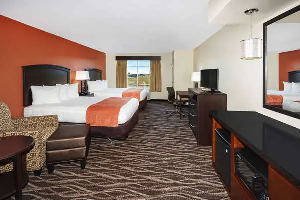 AmericInn by Wyndham Waupun 4