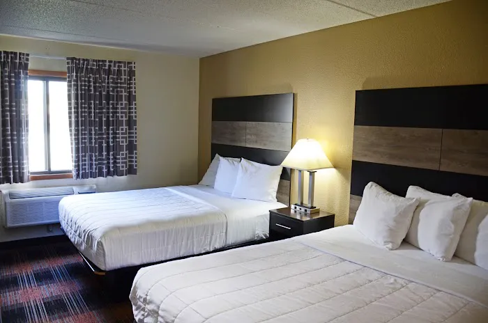 Baymont by Wyndham Waupun 4