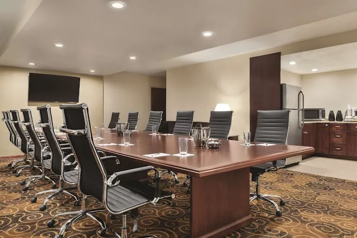 Radisson Hotel and Conference Center Fond du Lac 4