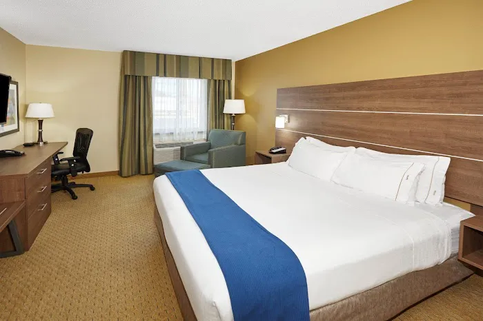 Holiday Inn Express Sheboygan-Kohler (I-43) by IHG 4