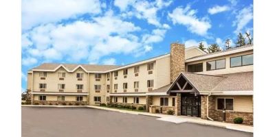 AmericInn by Wyndham Sheboygan