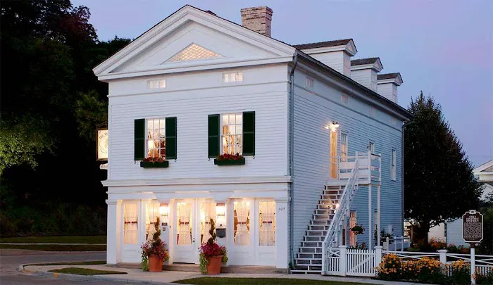 Rochester Inn 4