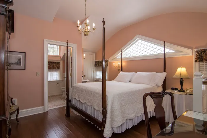 Rochester Inn 4