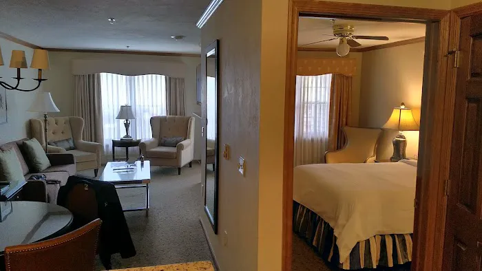The Osthoff Resort & Spa 4