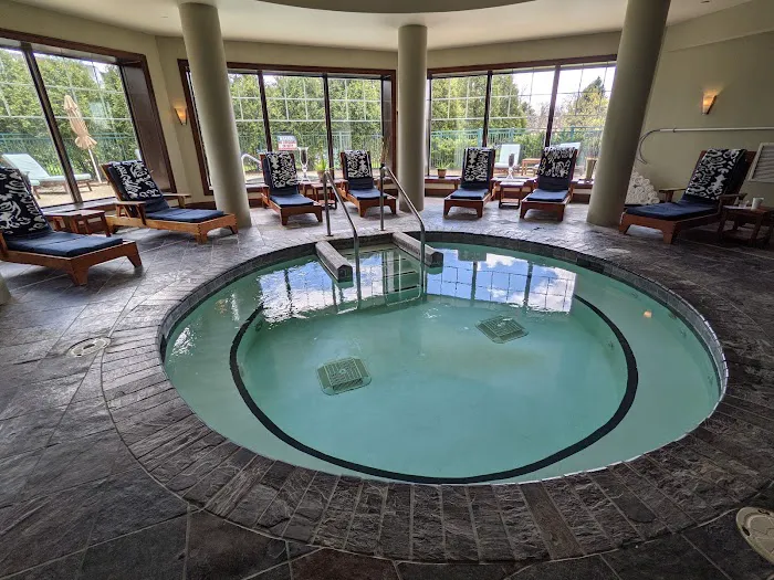 The Osthoff Resort & Spa 4