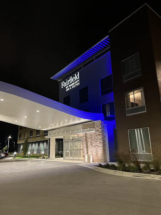 Fairfield Inn & Suites Fond du Lac 4
