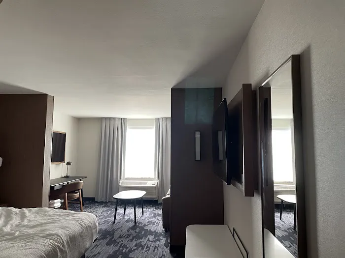 Fairfield Inn & Suites Fond du Lac 4