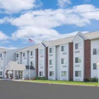 Microtel Inn & Suites by Wyndham Fond Du Lac ico