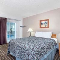 Days Inn by Wyndham Fond du Lac ico