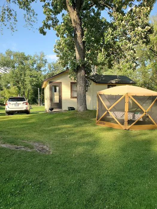 Woodland Beach Resort Inc 4
