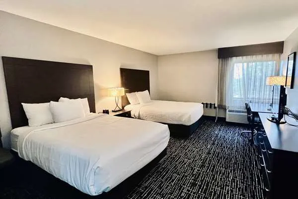 La Quinta Inn by Wyndham Sheboygan 4