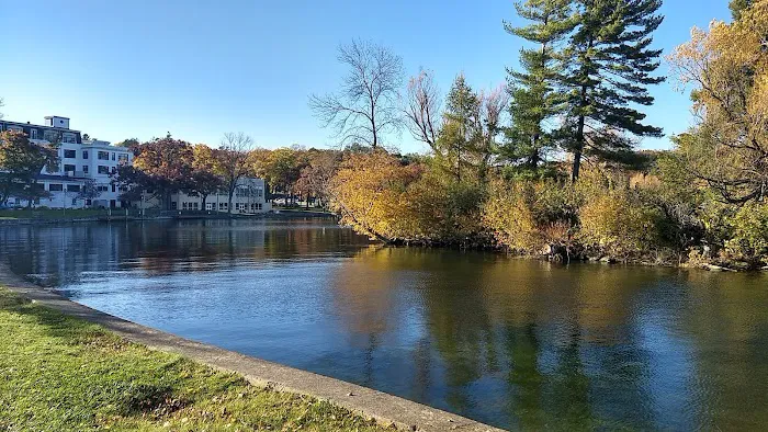 Roger Williams Inn 4