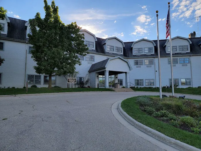 Bauer Lodge 4