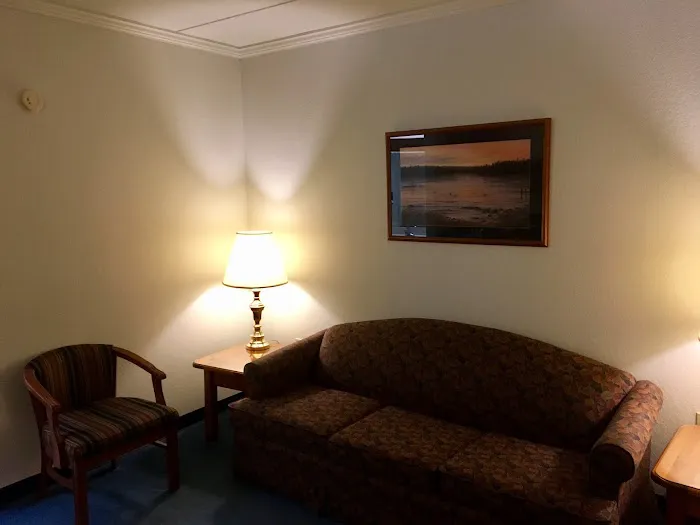 Bauer Lodge 4