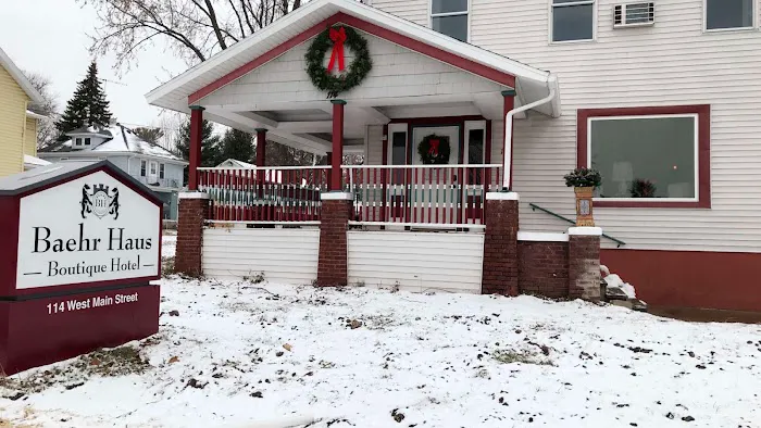 The Baehr Haus is closed making room for a new hotel 4