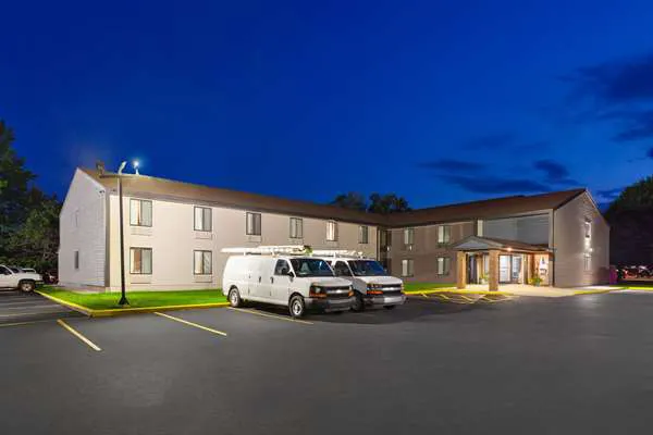 Super 8 by Wyndham Sun Prairie/Madison E 4