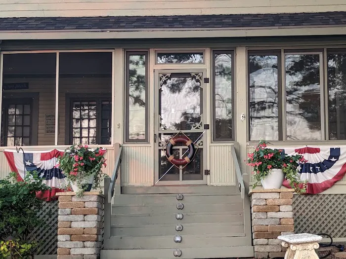 Lake Ripley Lodge 4