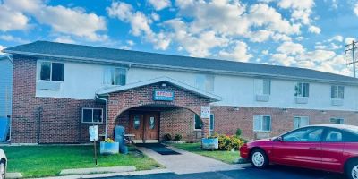 Villa Inn Motel Near Hwy 12 WI Capital O