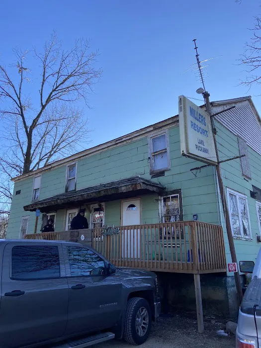 Miller's Tavern & Resort 4