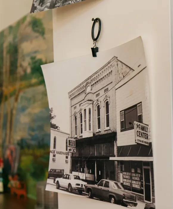Parlor Hotel 4