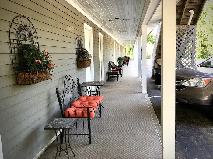 Green Lake Inn 4