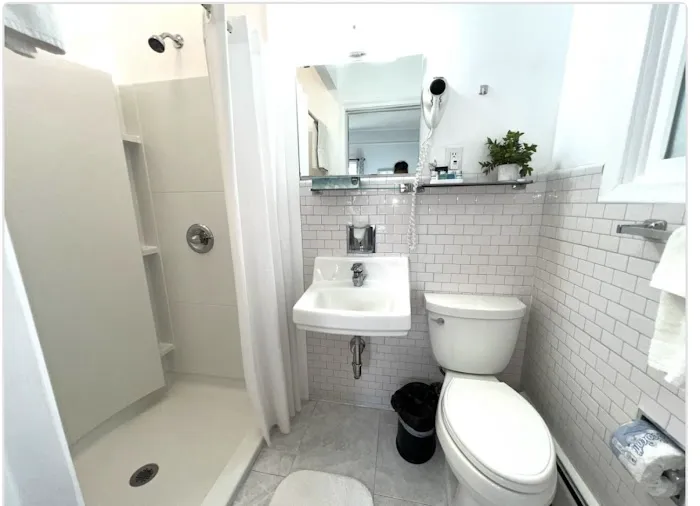 Green Lake Suites 4