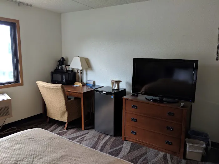 Boarders Inn & Suites by Cobblestone Hotels - Ripon 4