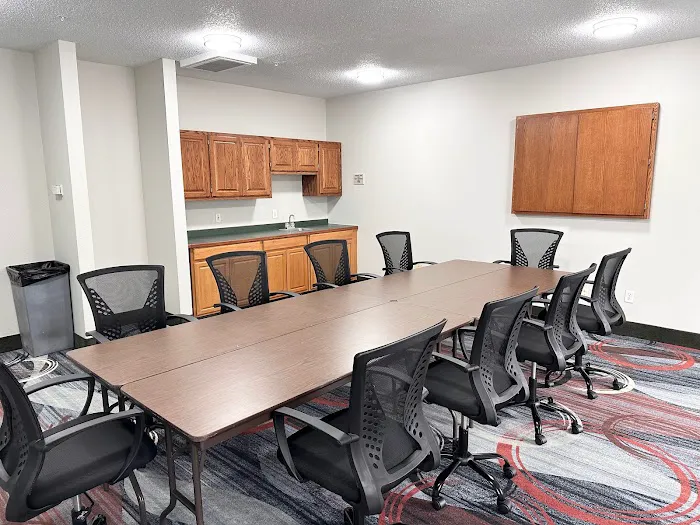 MainStay Suites Madison Airport 4